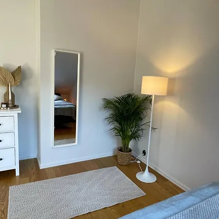 Luna Estonia * Reval