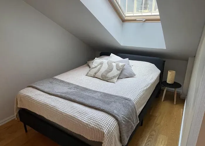 Luna Estonia * טאלין